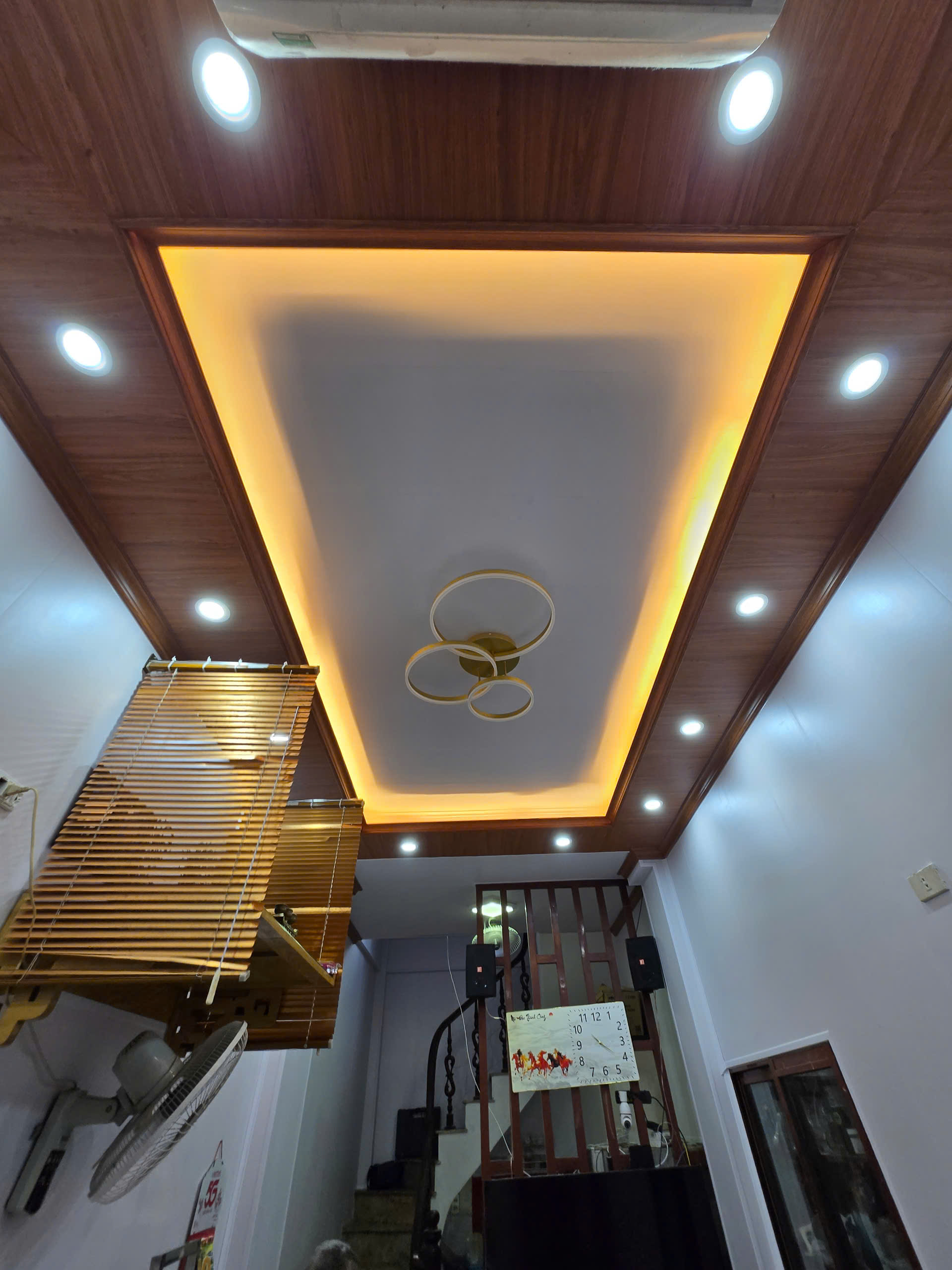 ỐP TƯỜNG NANO PHÒNG KHÁCH